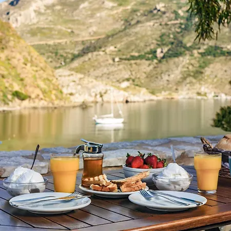 Konukevi Porto Kale 3*